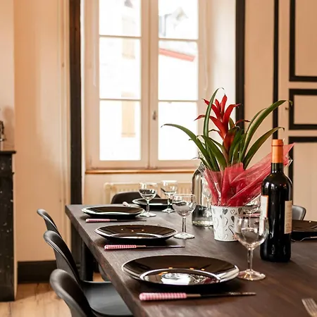 Holiday home Bienvenue Chez Vous ! L'Estrade