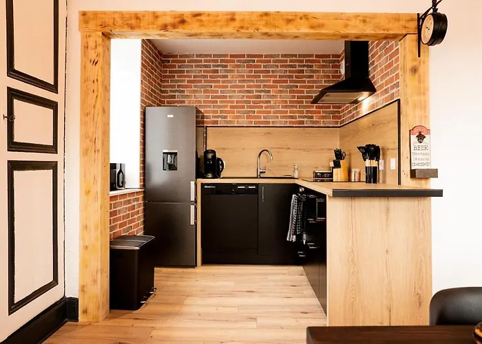 Bienvenue Chez Vous ! L'Estrade